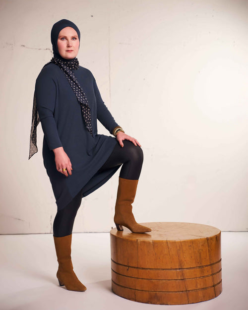 Everyday Flow Set featuring flowy tunic and secure snap hijab for elegant modest styling